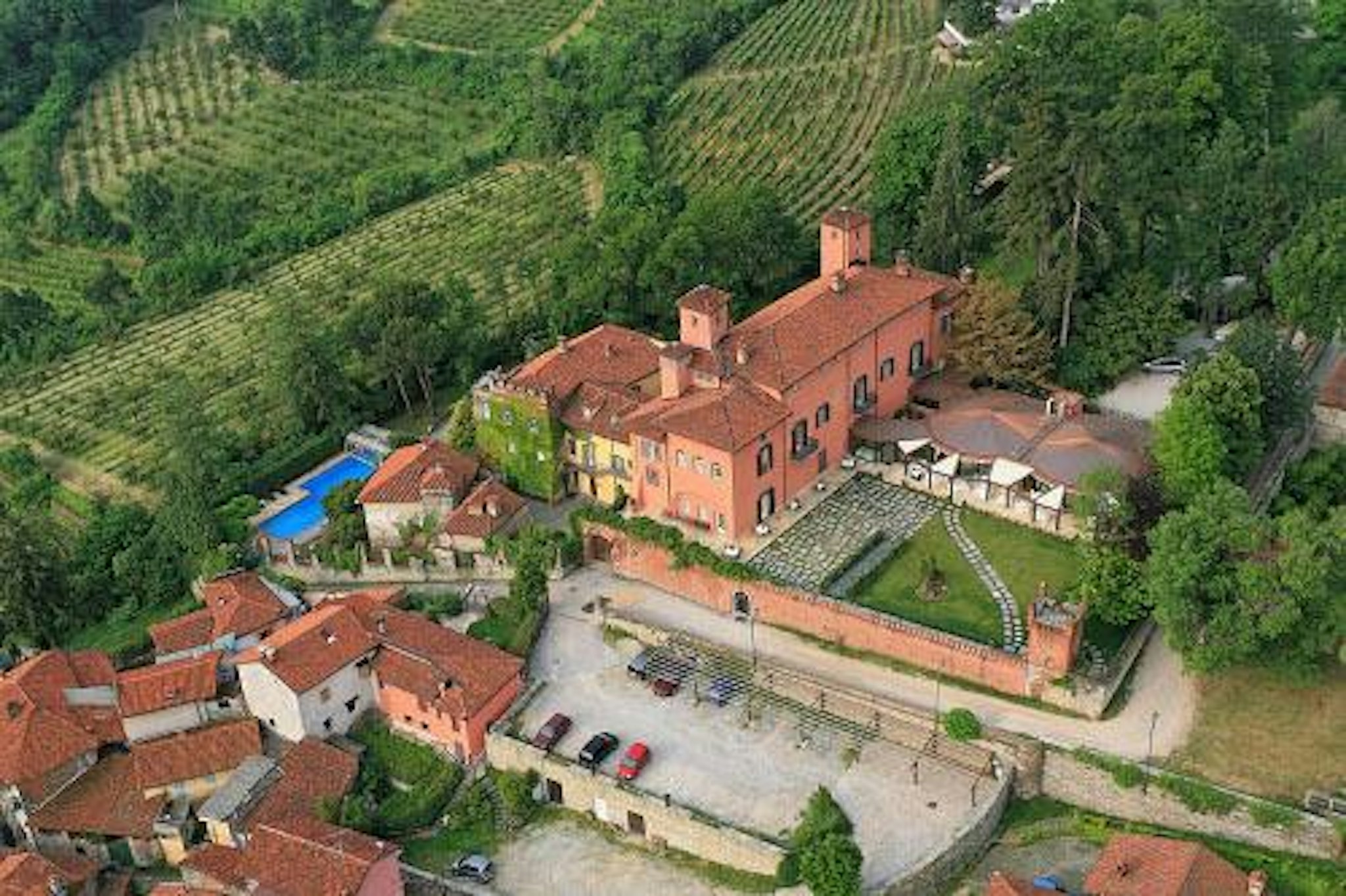 Castello Rosso 6/9