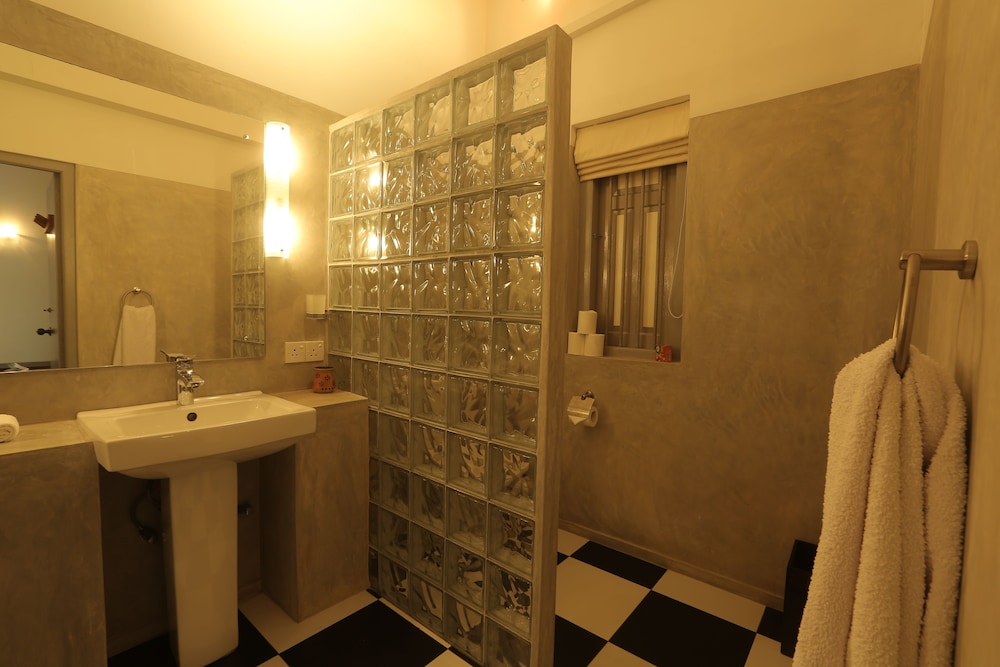 Villa Hundira 50/50