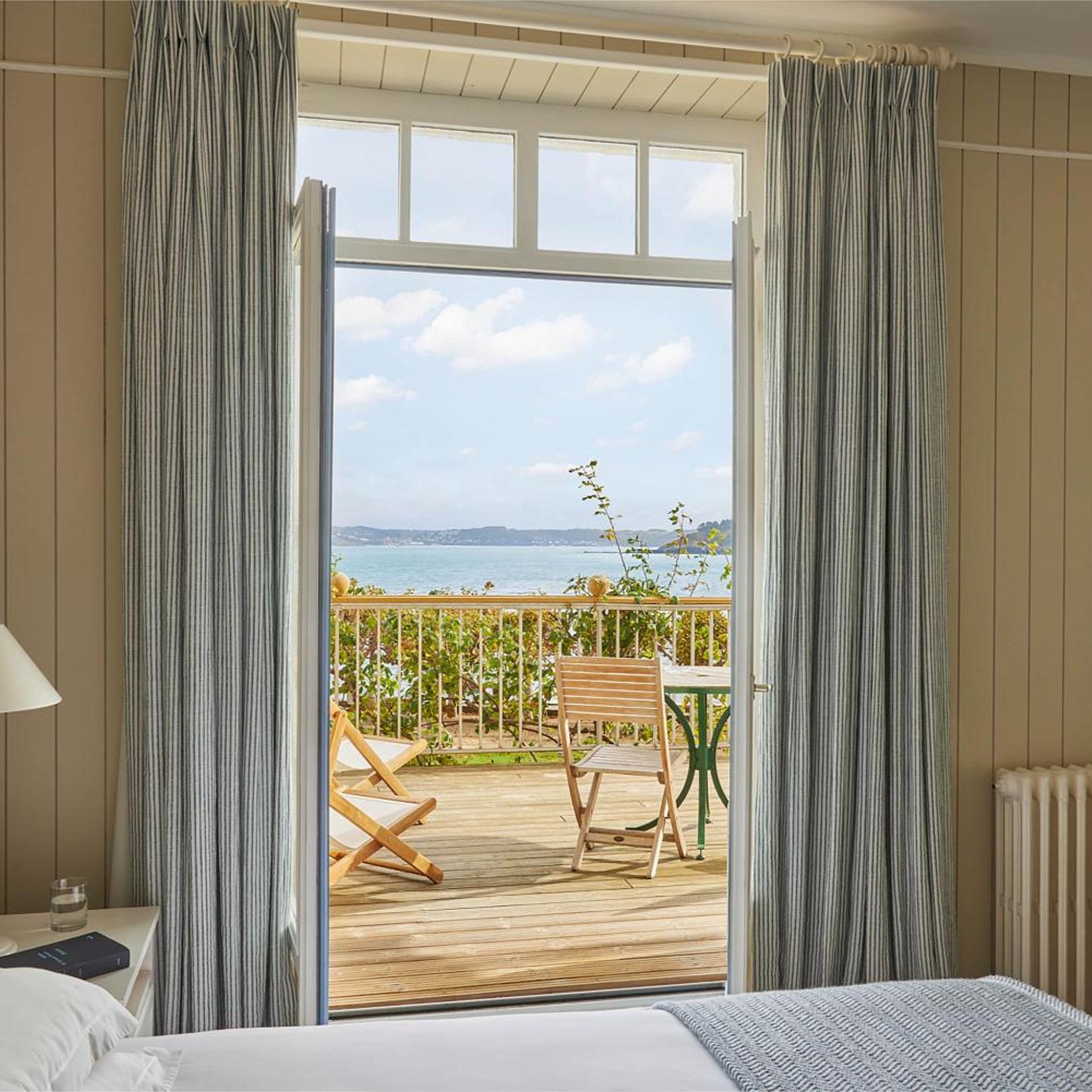 غرفة بريميوم بإطلالة على البحر بشرفة، Grand Hotel Des Bains the Originals Relais 4/5