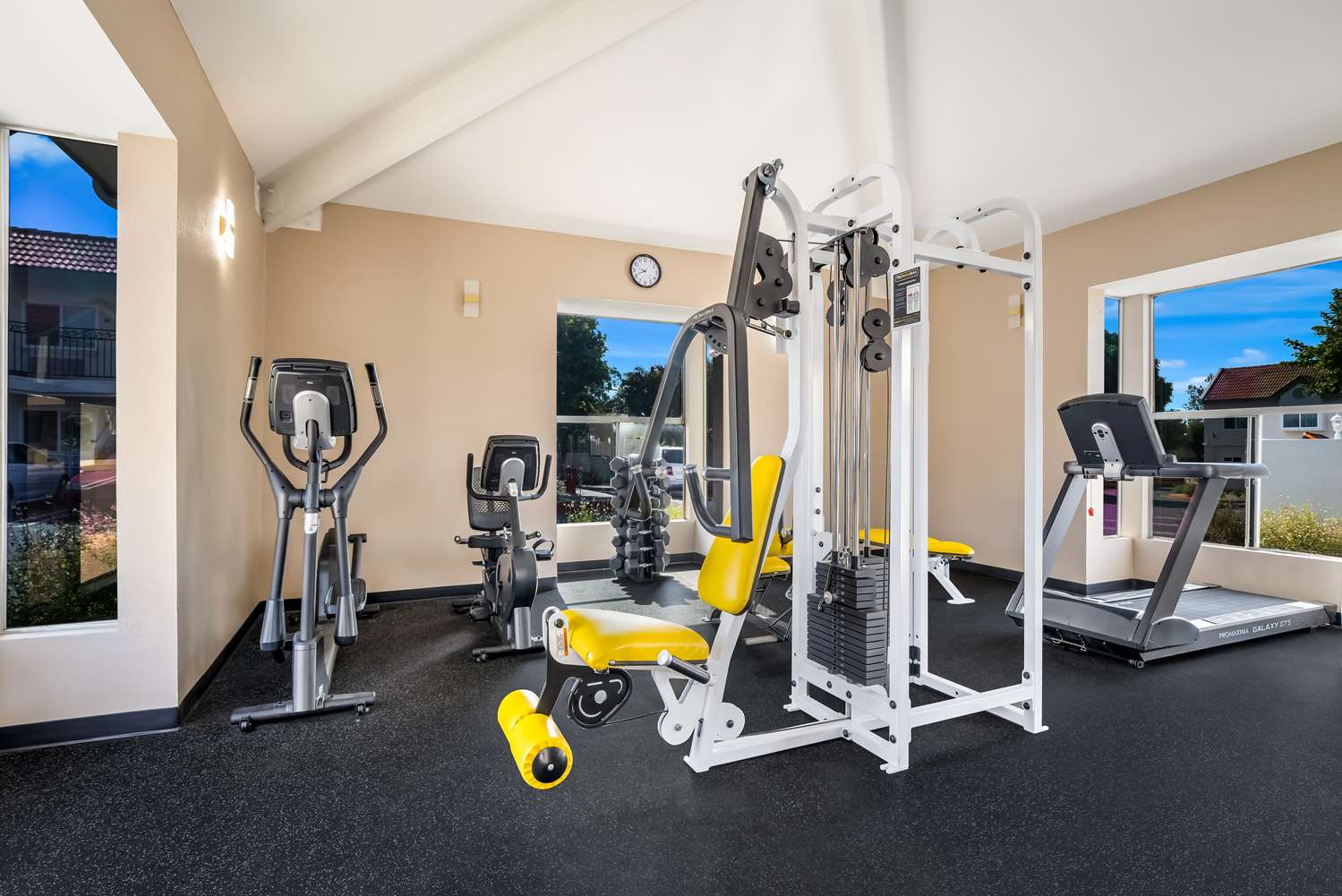 SureStay Plus Hotel By Best Western Upland Ontario North 5/16