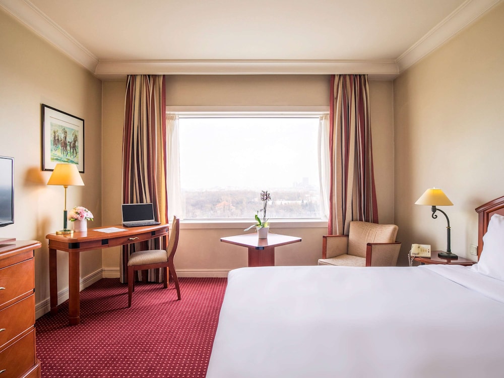 Pullman Bucharest World Trade Center Hotel 25/74