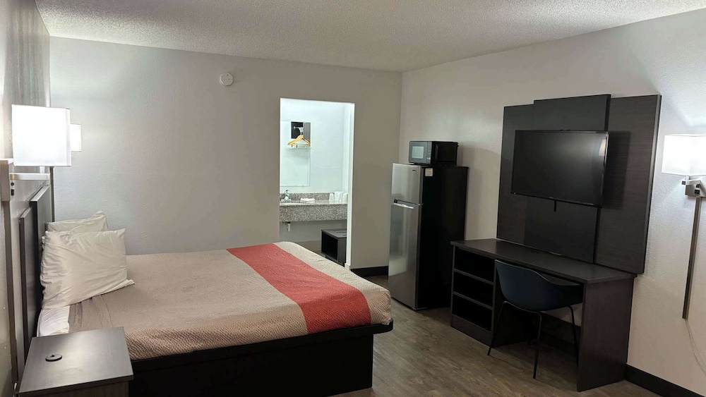 Motel6 Macclenny, FL 22/44