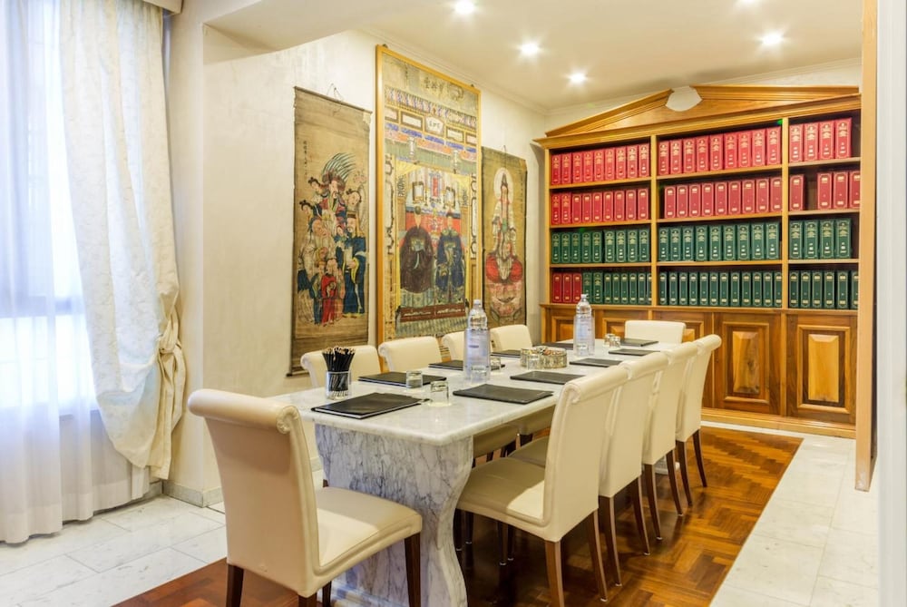 Arcom Palace 39/49