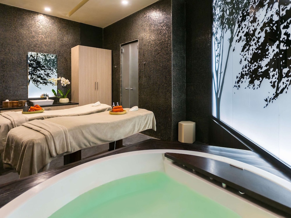 Movenpick Hotel du Lac Tunis 37/72
