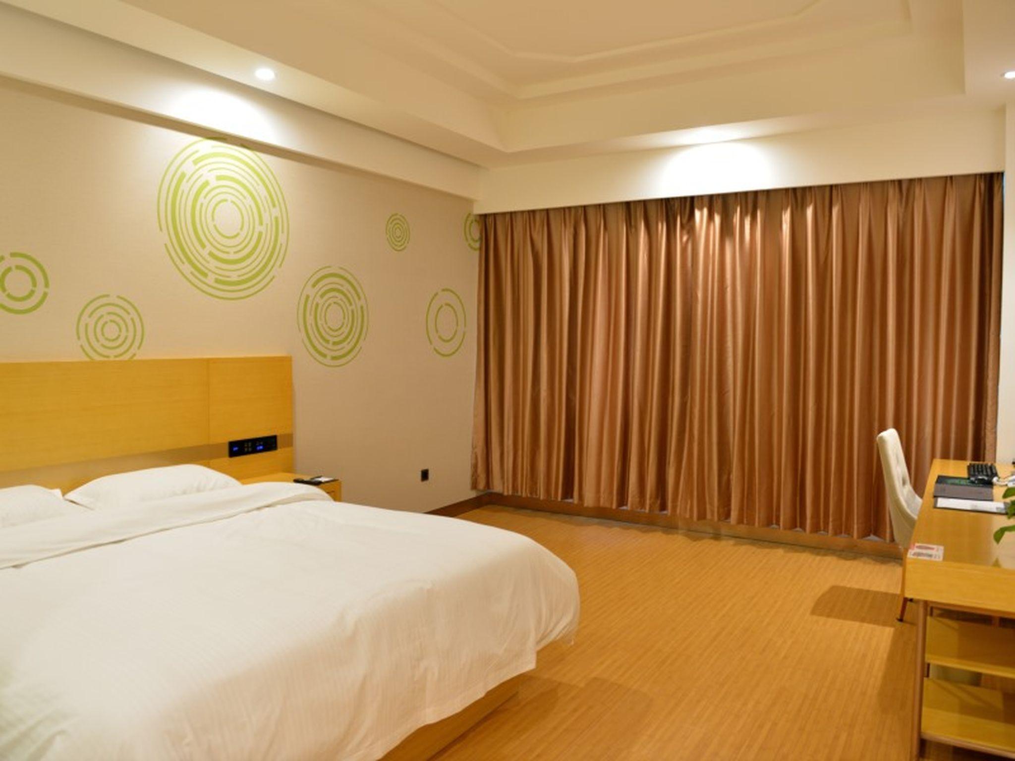 Room at GreenTree Inn Luoyang Ruyang County Dujuan Avenue Hotel, LUOYANG