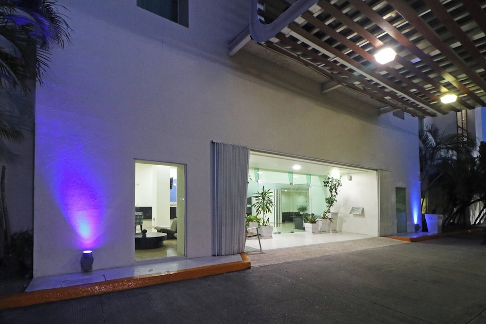 Holiday Inn Express Ciudad Del Carmen 3/50
