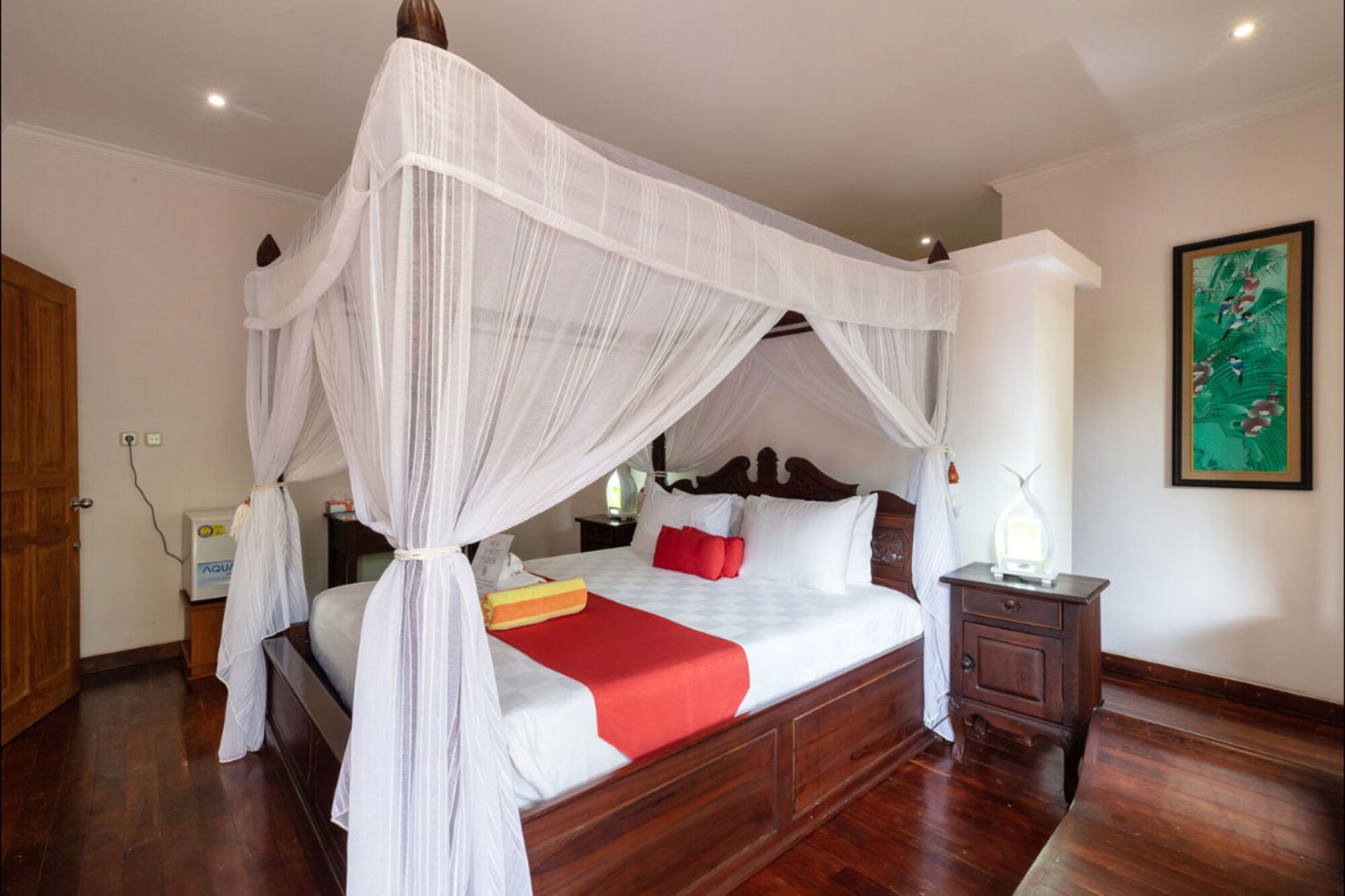 2 BEDROOMS, FAMILY, VILLA, POOL SIDE, KITCHEN