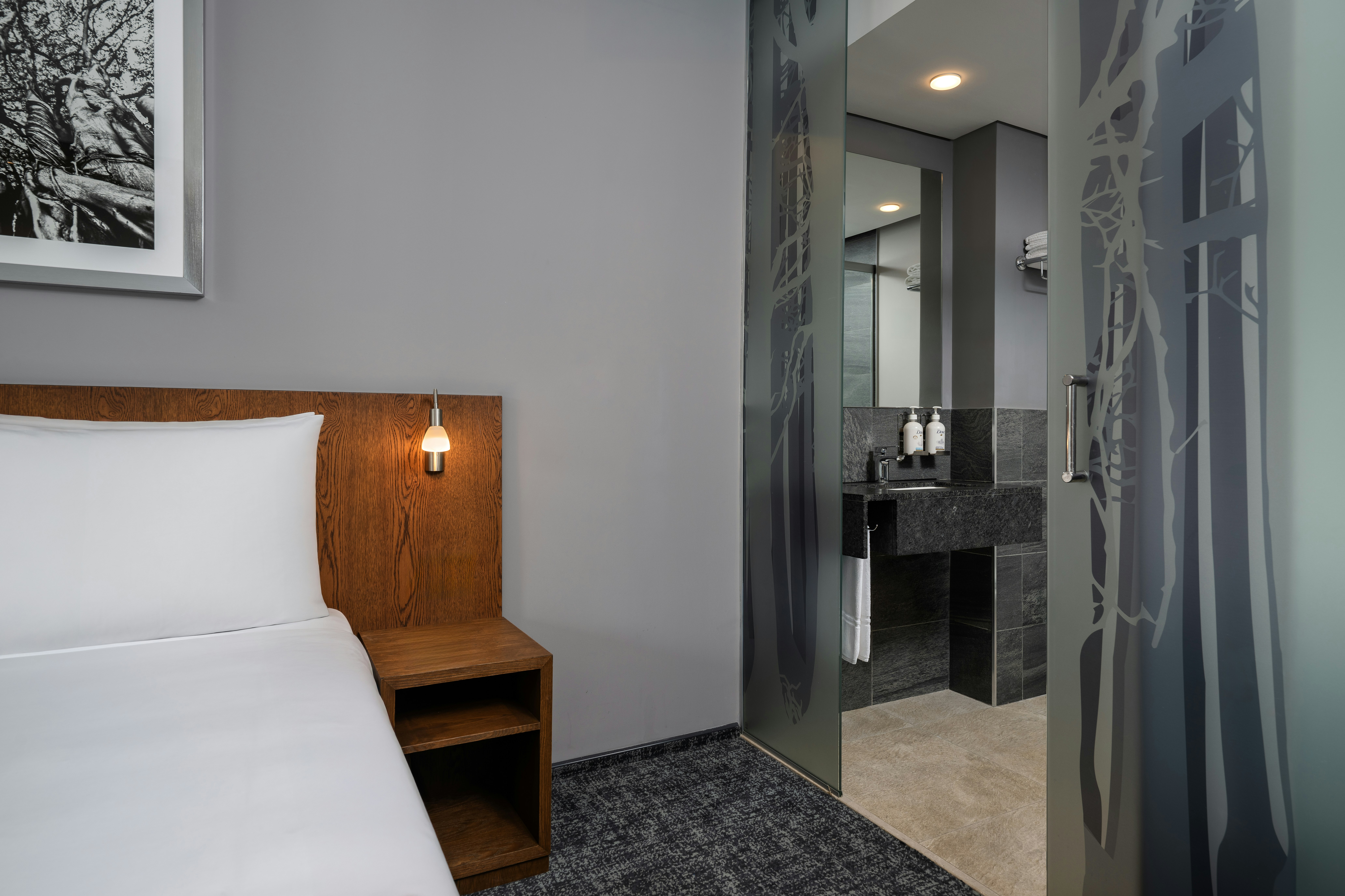 Holiday Inn Nairobi Two Rivers Mall an IHG Hotel 12/50