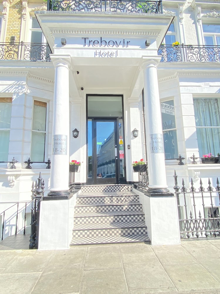 Trebovir Hotel 39/52