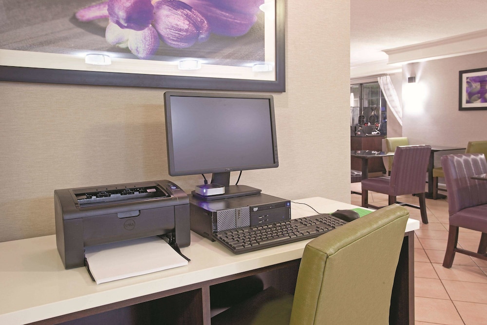 La Quinta Inn by Wyndham Salt Lake City Midvale 33/33
