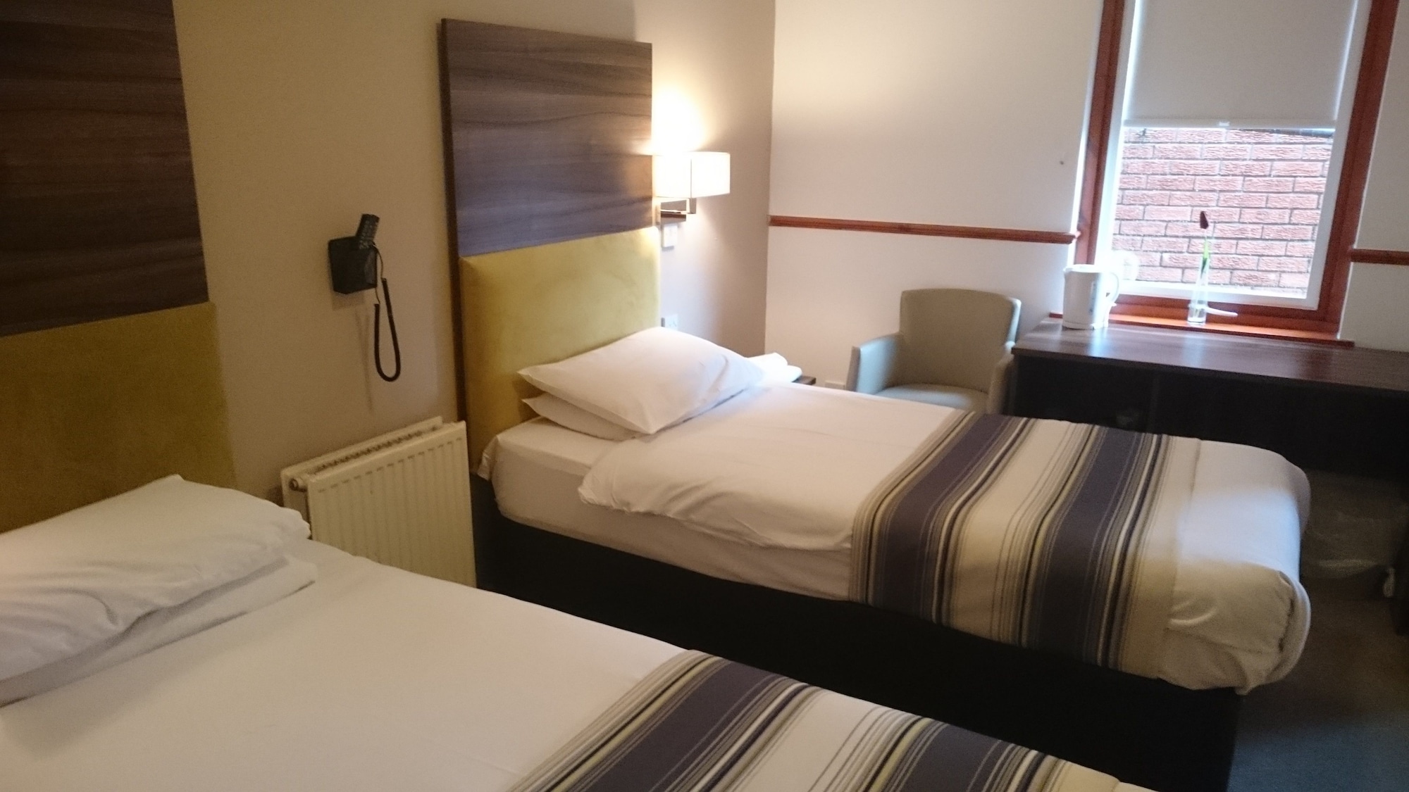 STANDARD, TWIN BEDS