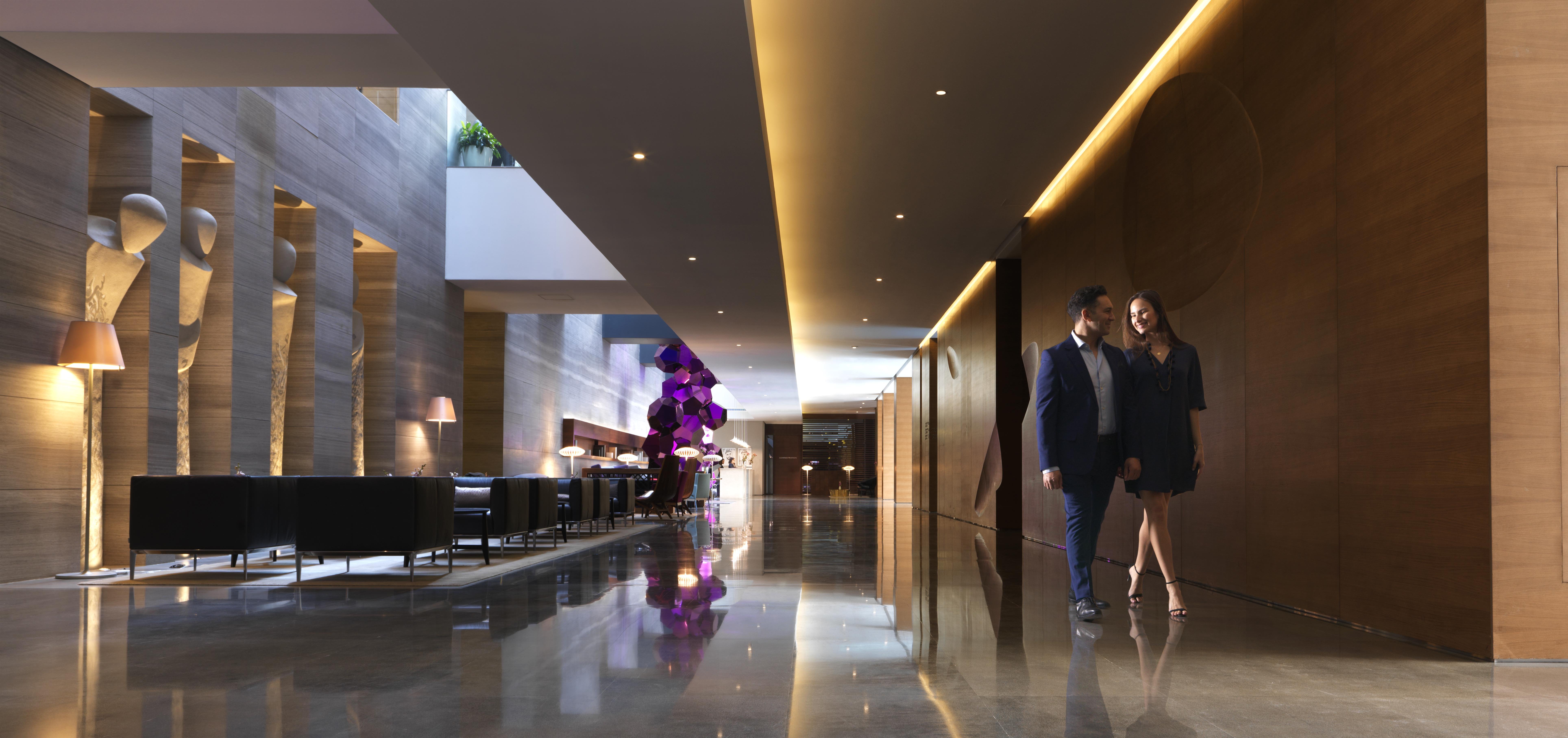 Lobby at InterContinental Dubai Marina, DUBAI