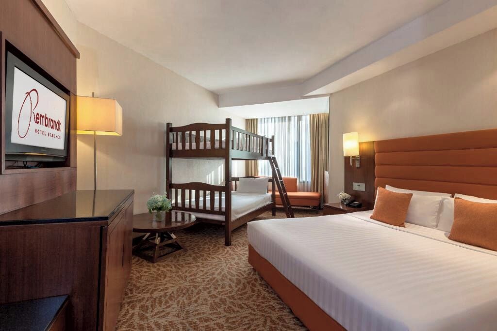 FAMILY SUITE