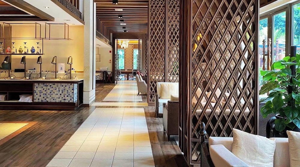 Shangri-La Sanya 8/48