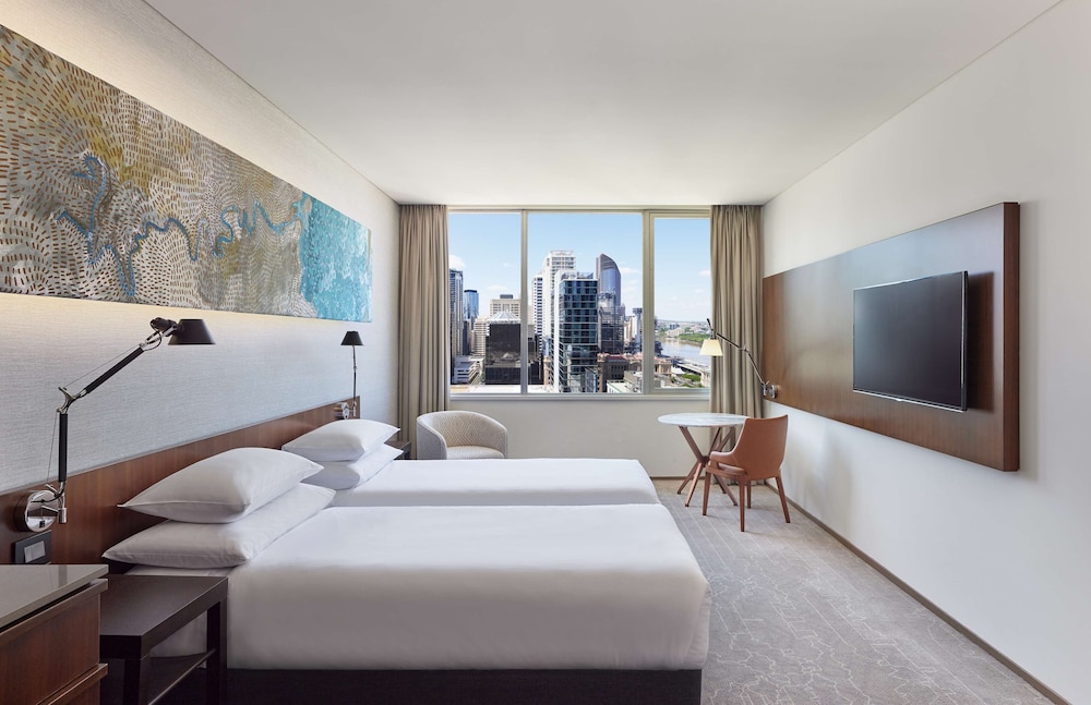 ROOM, TWIN BEDS, WITH VIEW