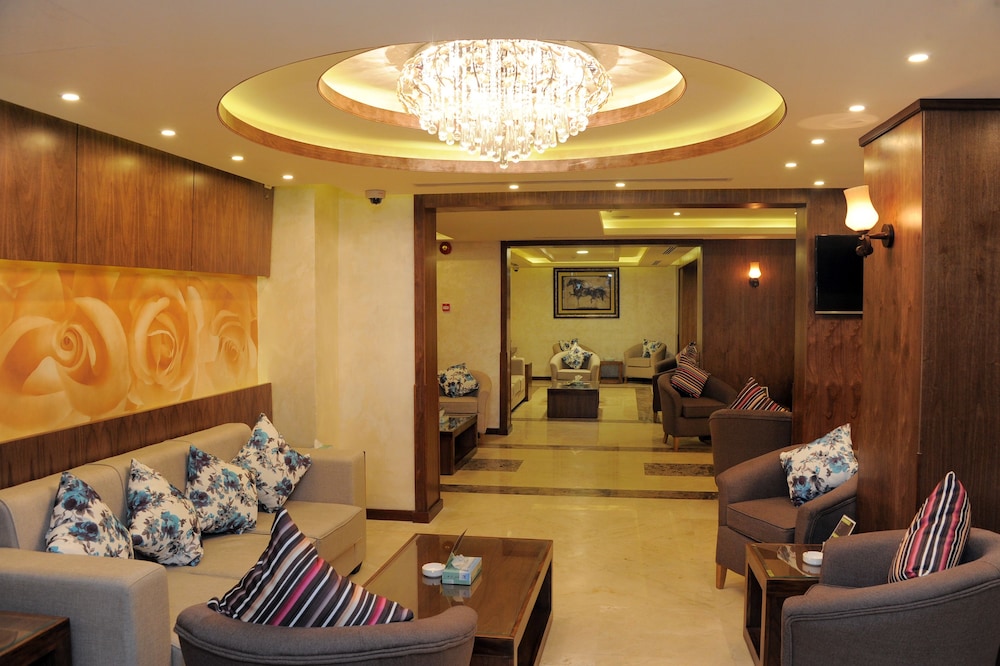 Raed Hotel Suites 27/39
