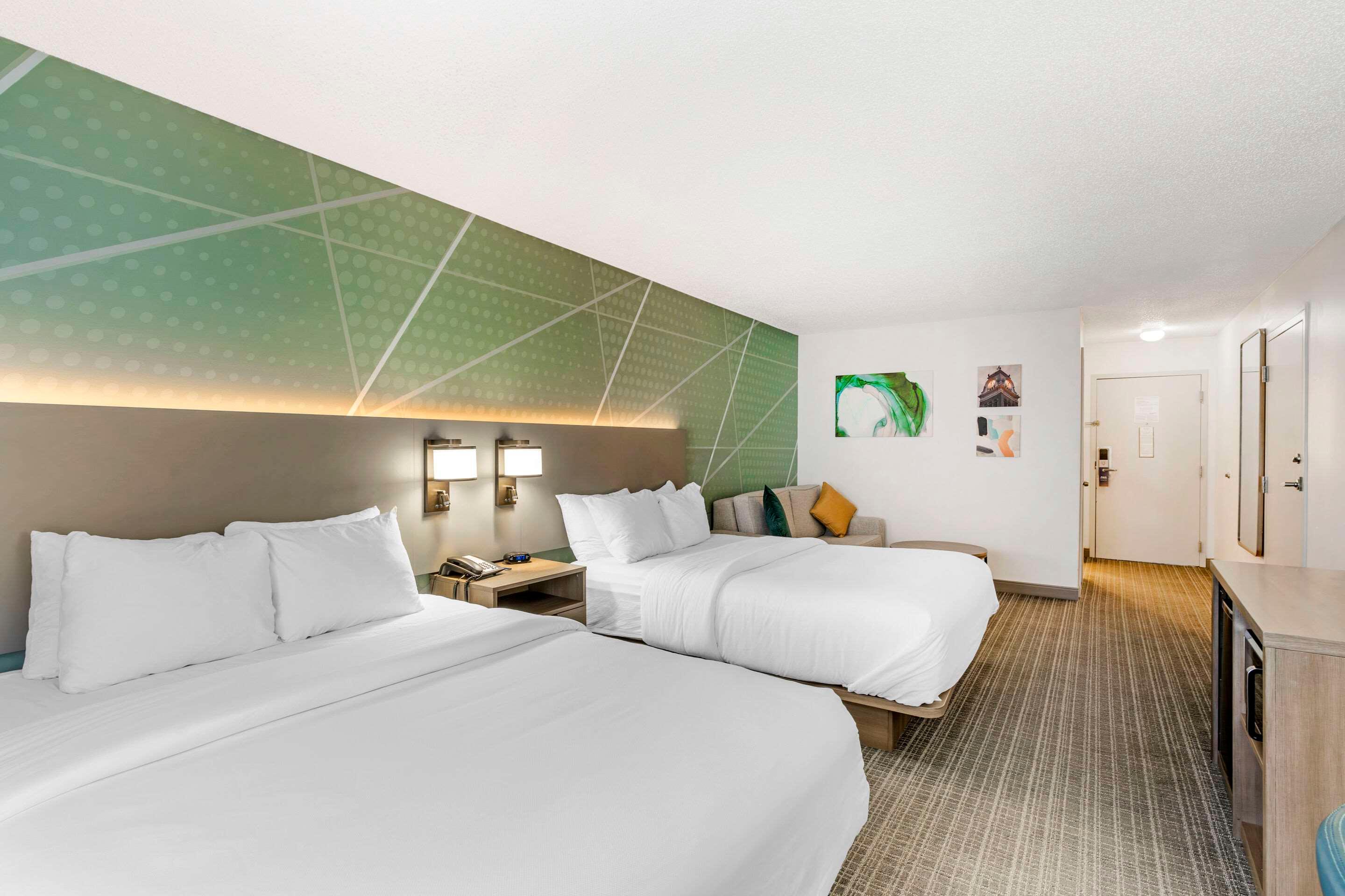 ROOM, 2 QUEEN BEDS