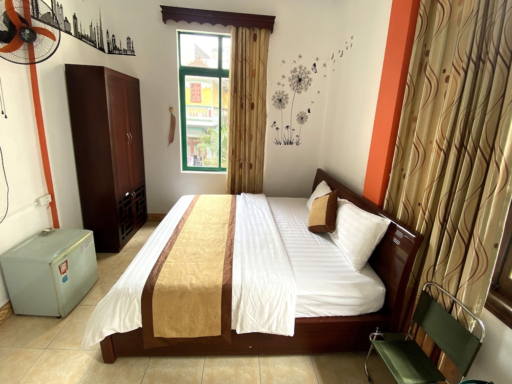 Alex Hotel 42/72