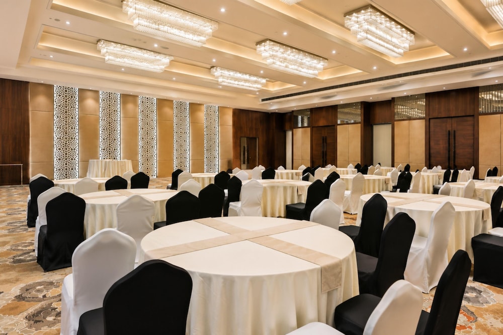 Park Inn by Radisson Ayodhya 21/28