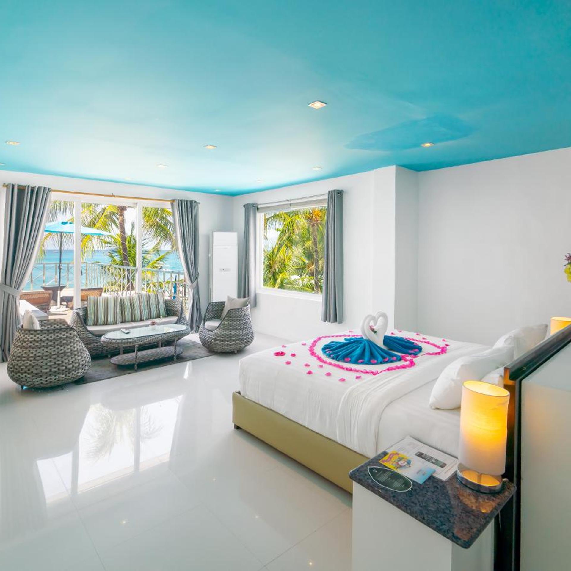 PANORAMIC OCEAN VIEW
