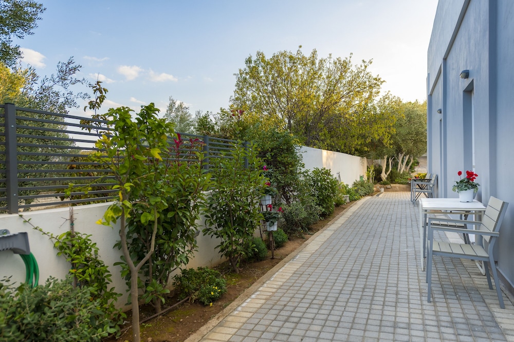 Comfort Stay Airport Boutique Hotel 34/50