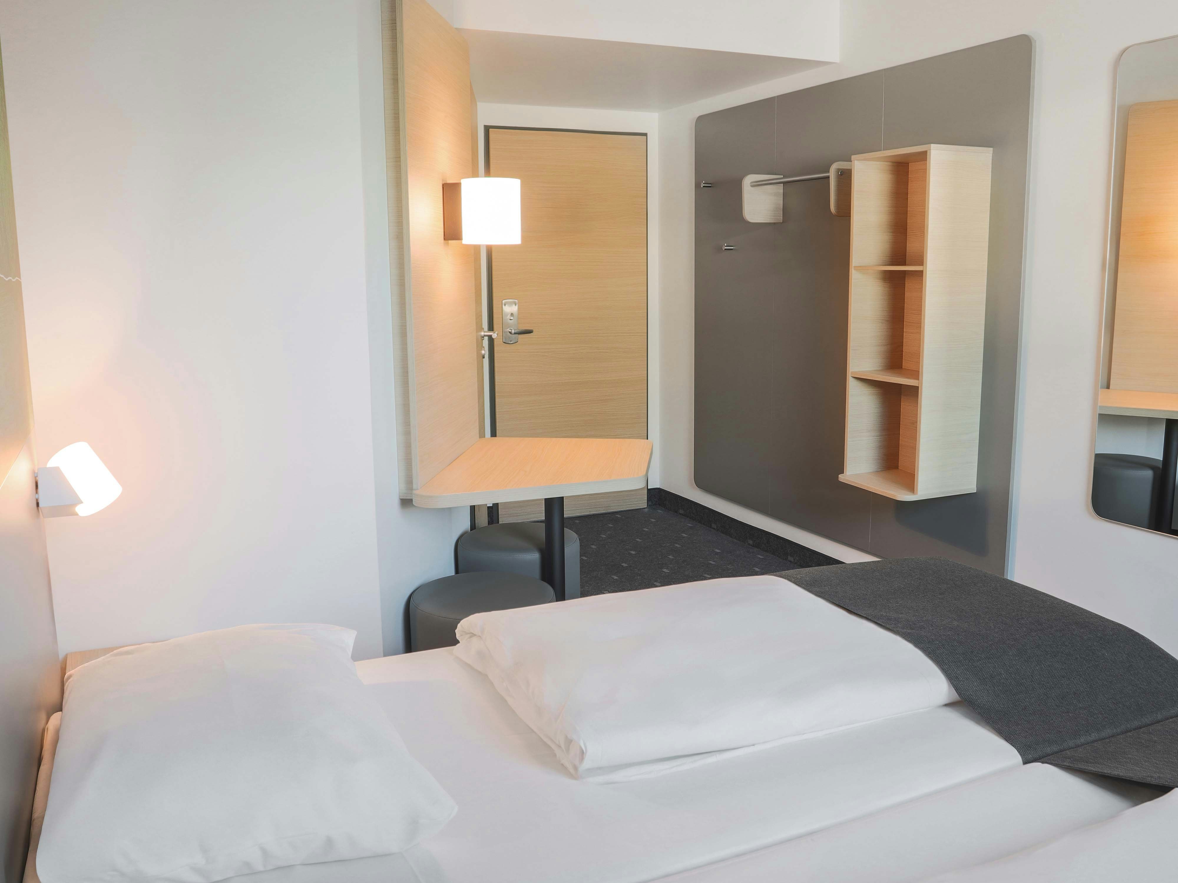 B&B Hotel Boblingen 12/15