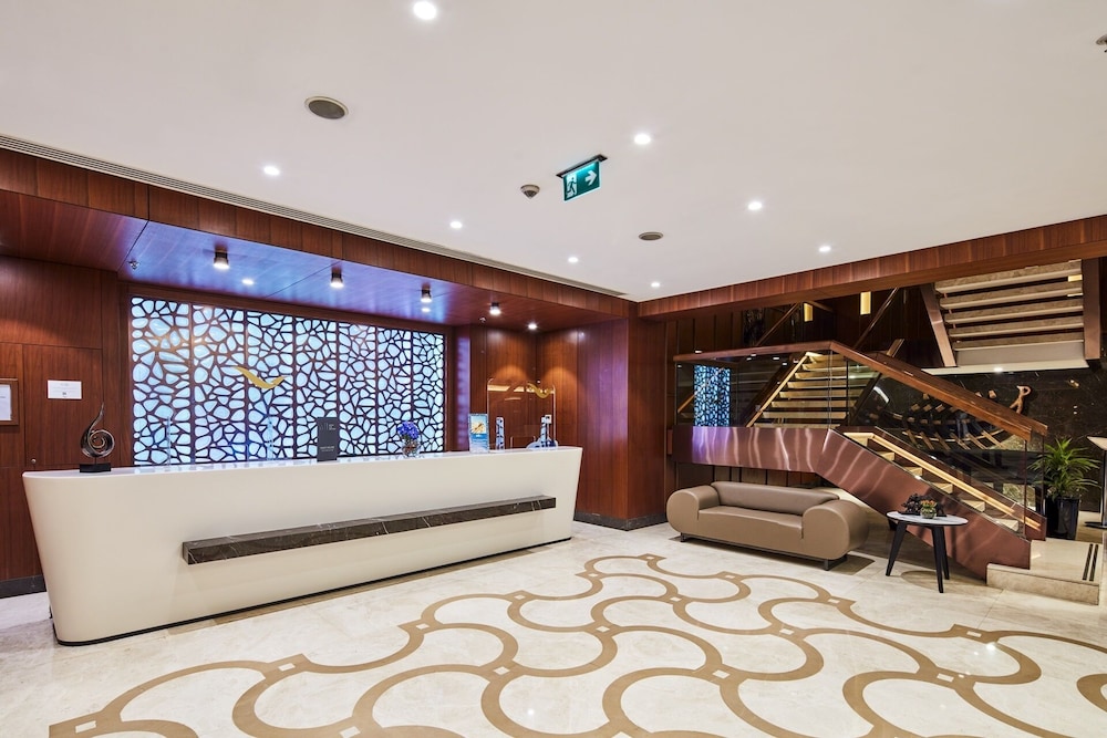 Movenpick Hotel Istanbul Golden Horn 7/89