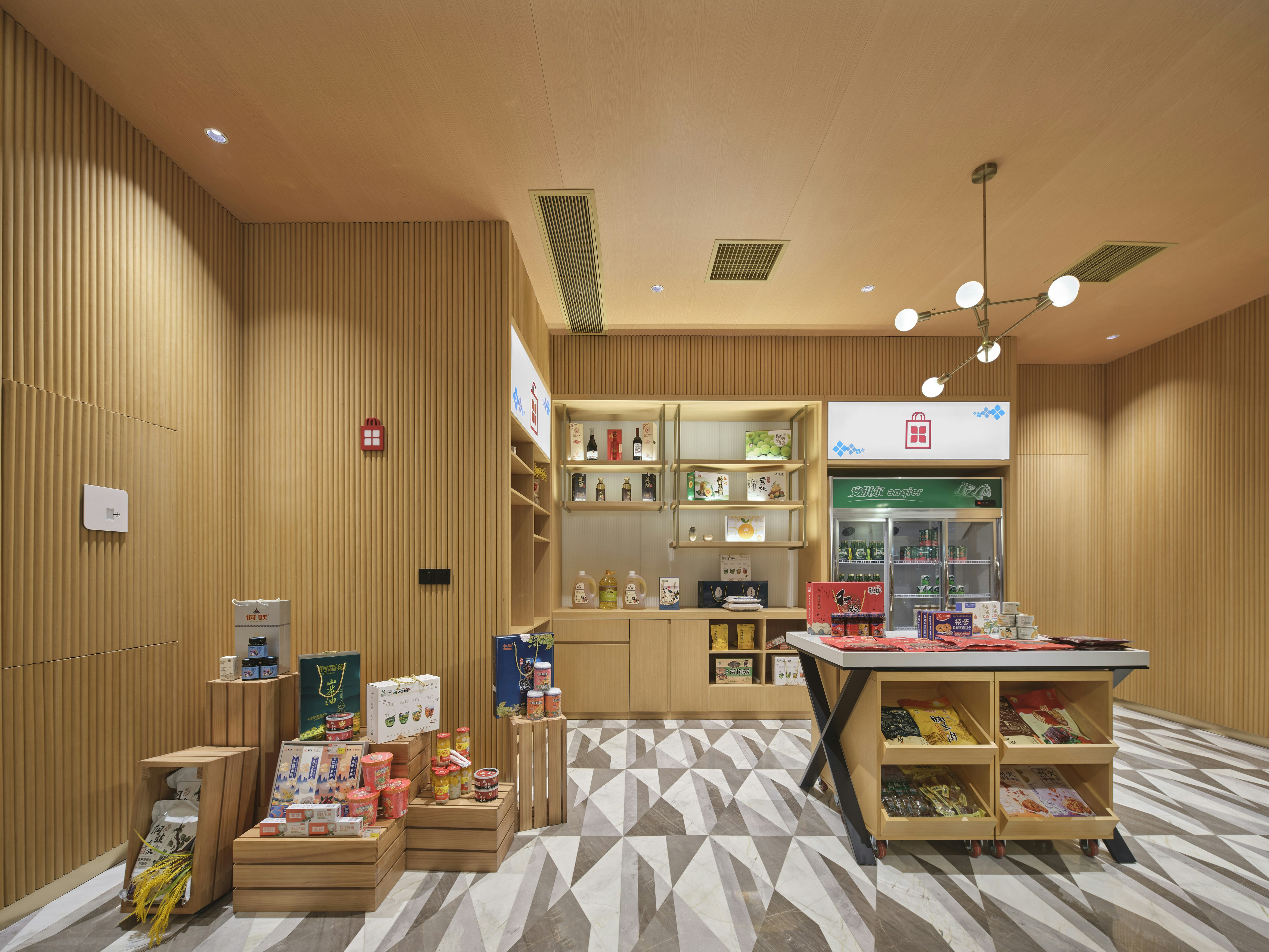 Hilton Garden Inn Huaihua Anjiang 43/46