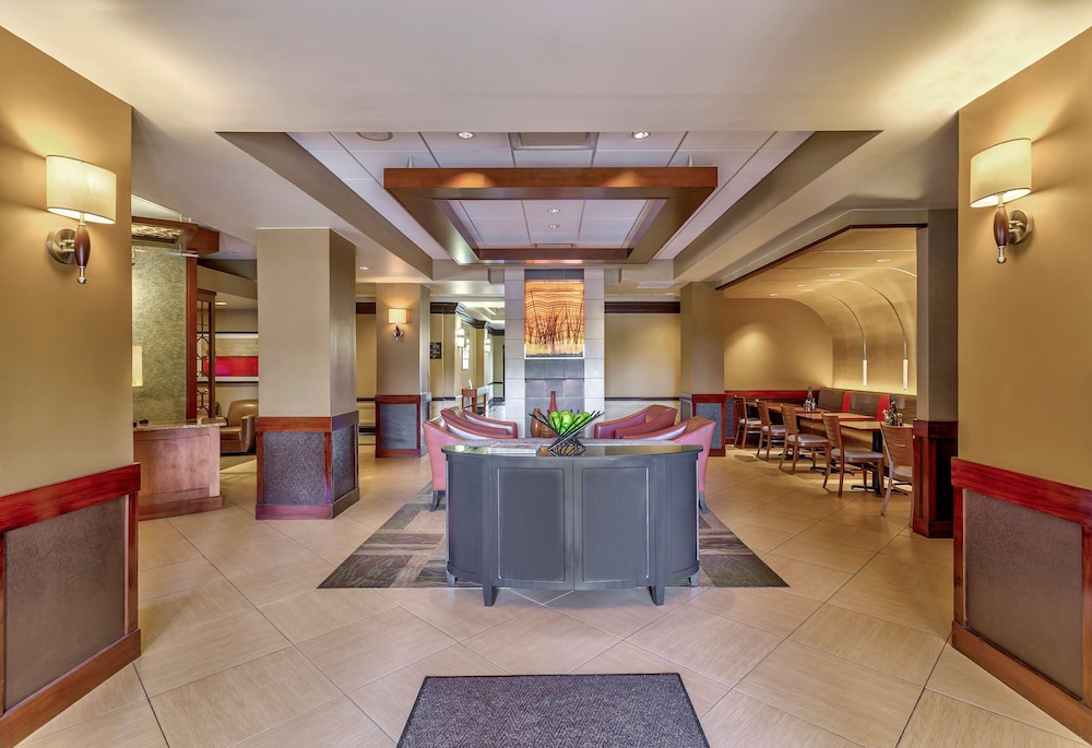 Hyatt Place Kansas City/Overland Park/Convention Center 37/50