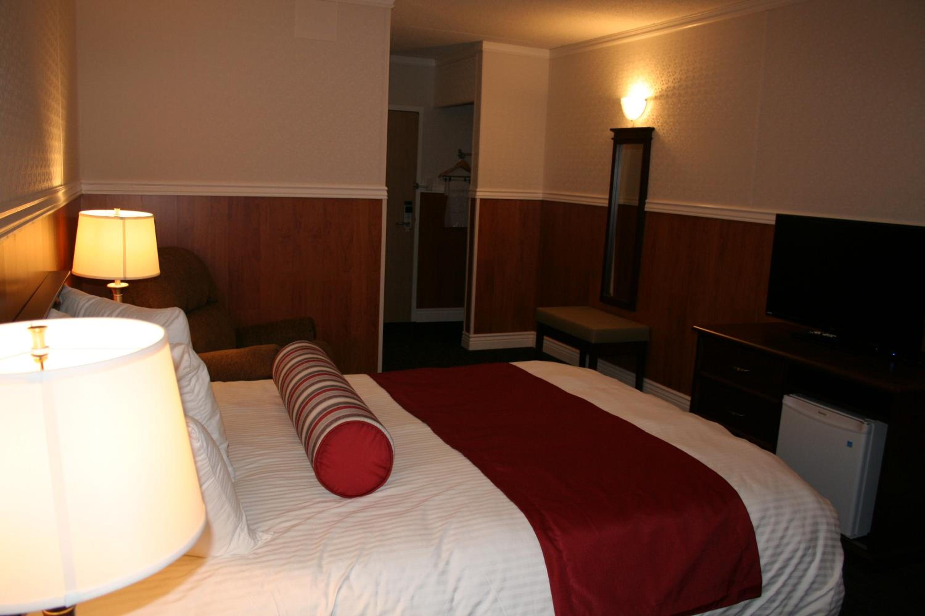 Hotel North 15/49