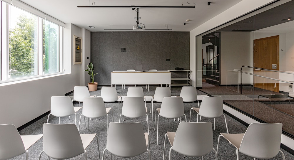 Hotel Forum Ceao 28/31