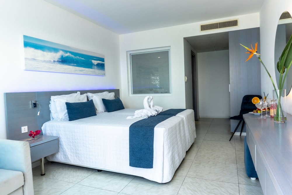 Anonymous Beach Hotel - Adults Only 23/72