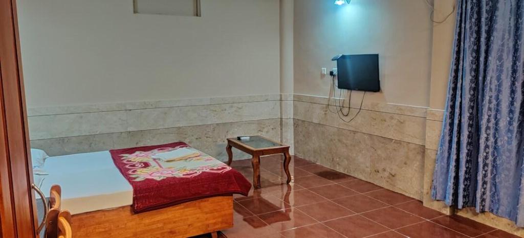 HOTEL SHALIMAR METRO 14/16
