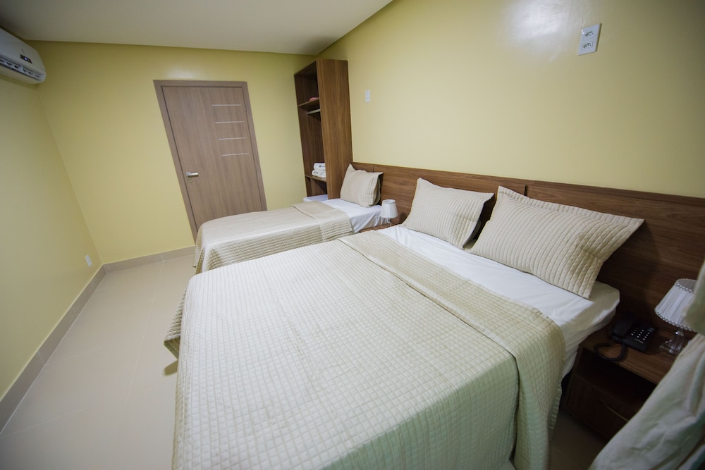 Star Hotel 18/58