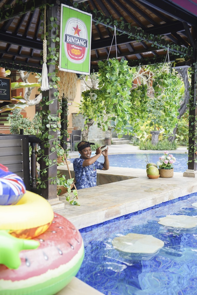 Three Brothers Bungalows & Villas Legian 69/79