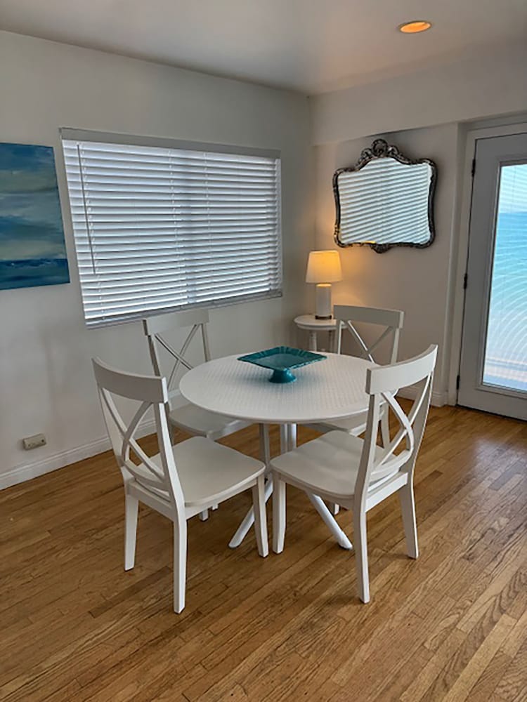 Malibu Beach Paradise Apartments 39/50