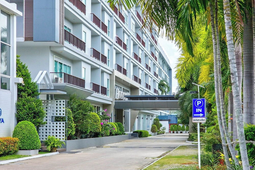 Phavina Hotel & Grand Boutique Rayong 65/72