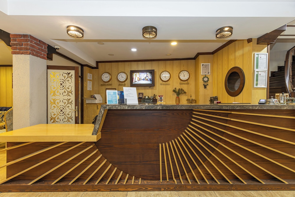 Bursa Grand Family Hotel 10/50