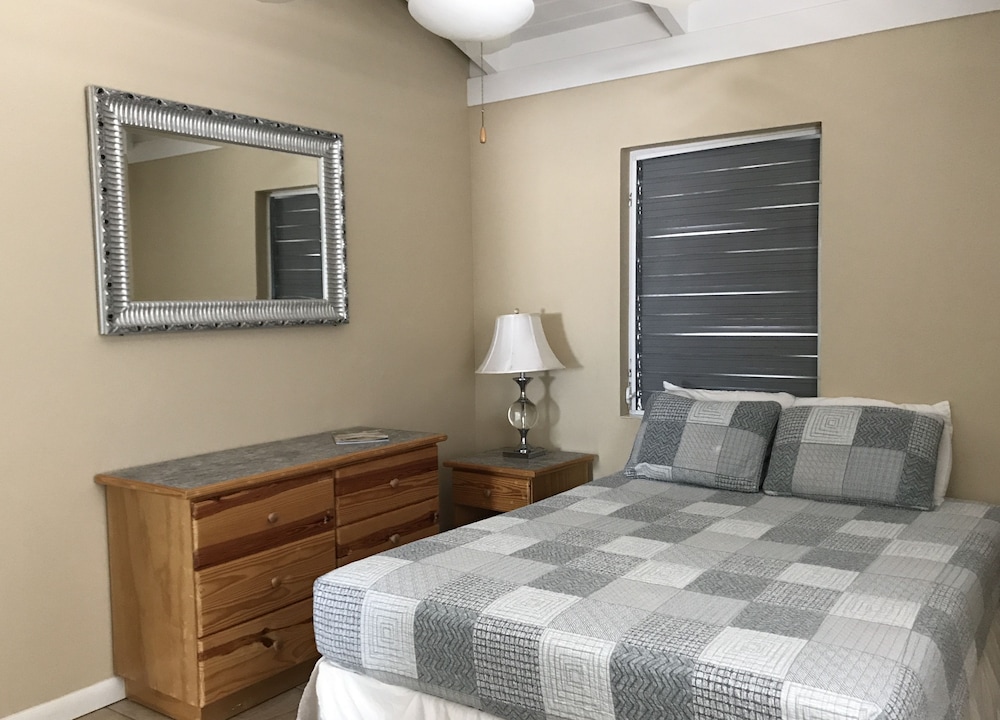 Caribbean Sea Breeze Villas 23/59