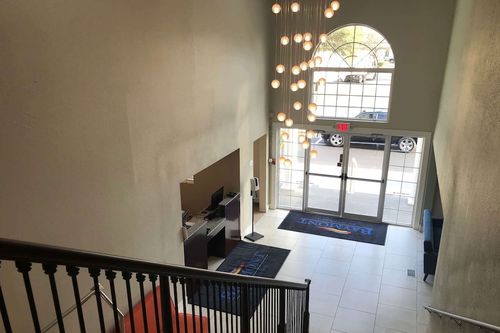 Baymont by Wyndham Lake Park Valdosta I75 12/17