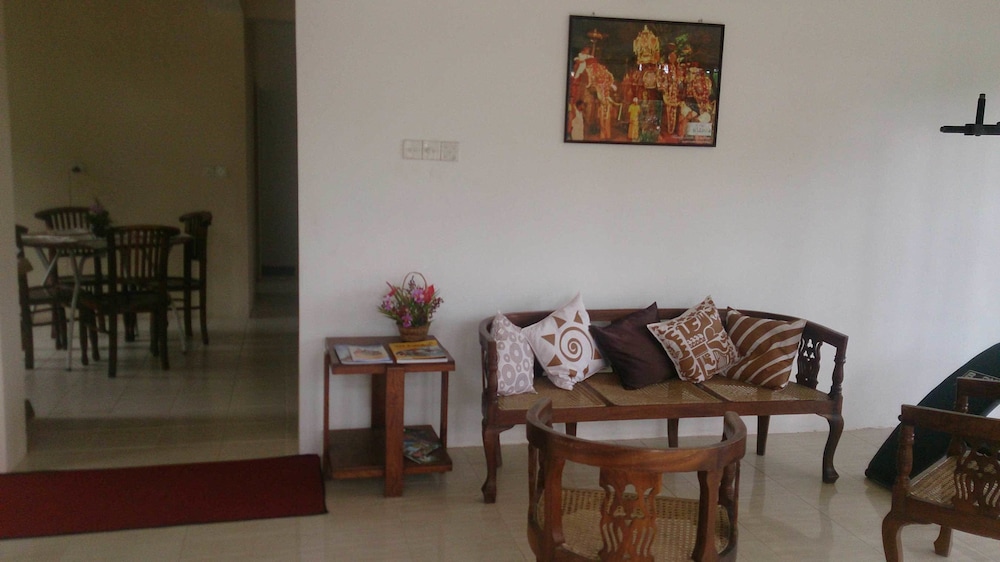 Sunny Hill Residence Kandy 14/22