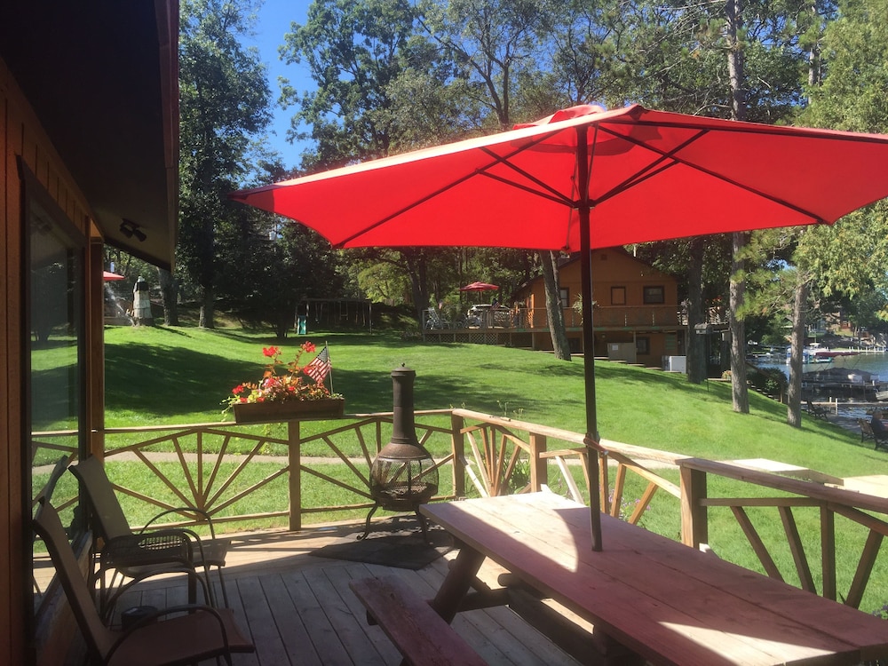 Clear Lake Resort 15/50
