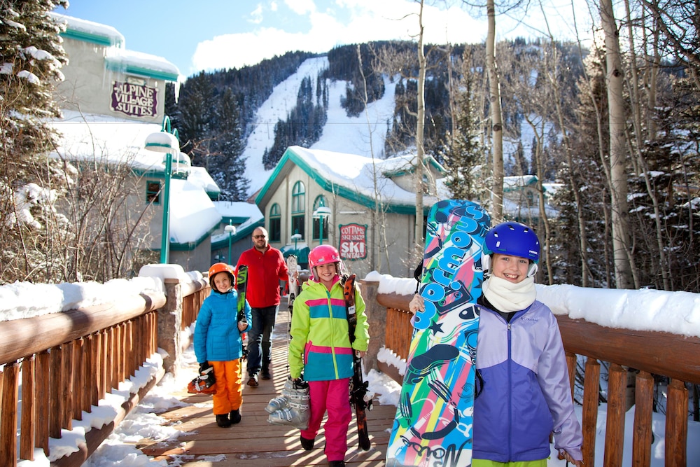 Alpine Village Suites 41/50