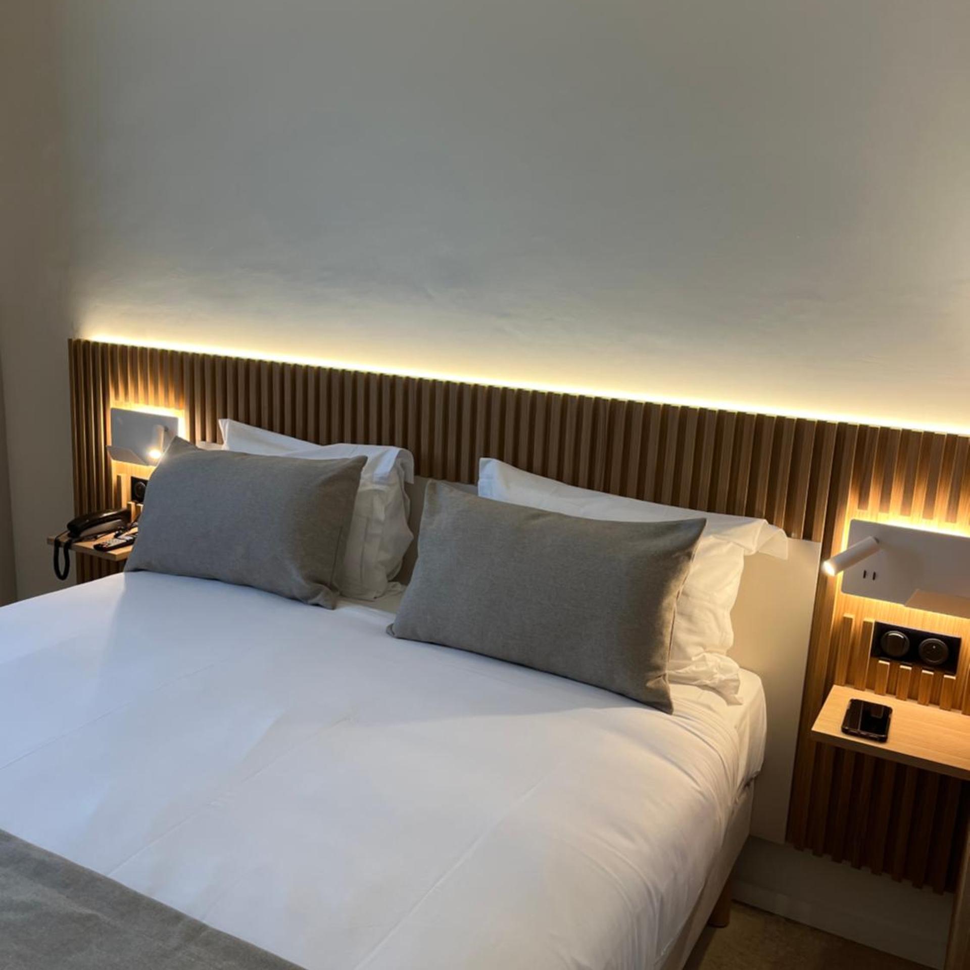 غرفة بسرير مزدوج، The Originals Le Relais D Aubagne 8/10