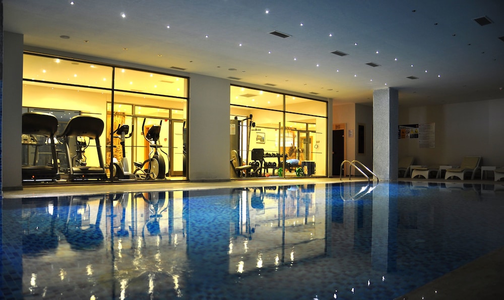 Jasmine Beach Hotel 24/46