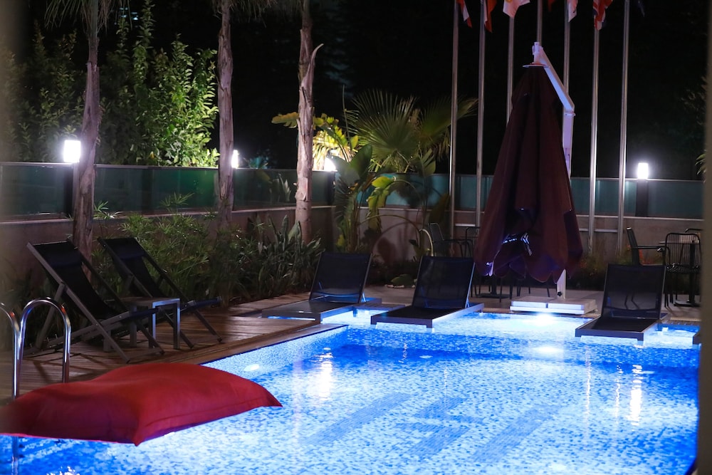 Laren Business Hotel And Spa 47/81