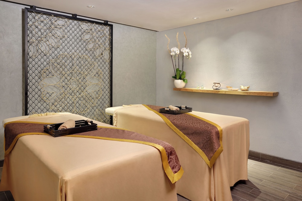 Grand Mercure Bali Seminyak 19/50