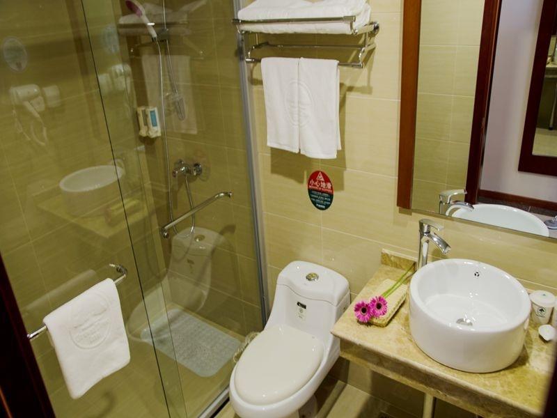 GreenTree Inn ShangHai Car Piers Studio BeiSong Road Express Hotel 44/50