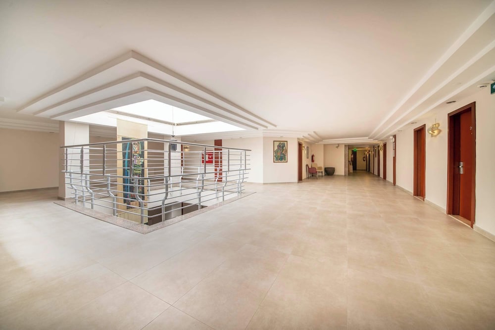 Canak Hotel 56/61