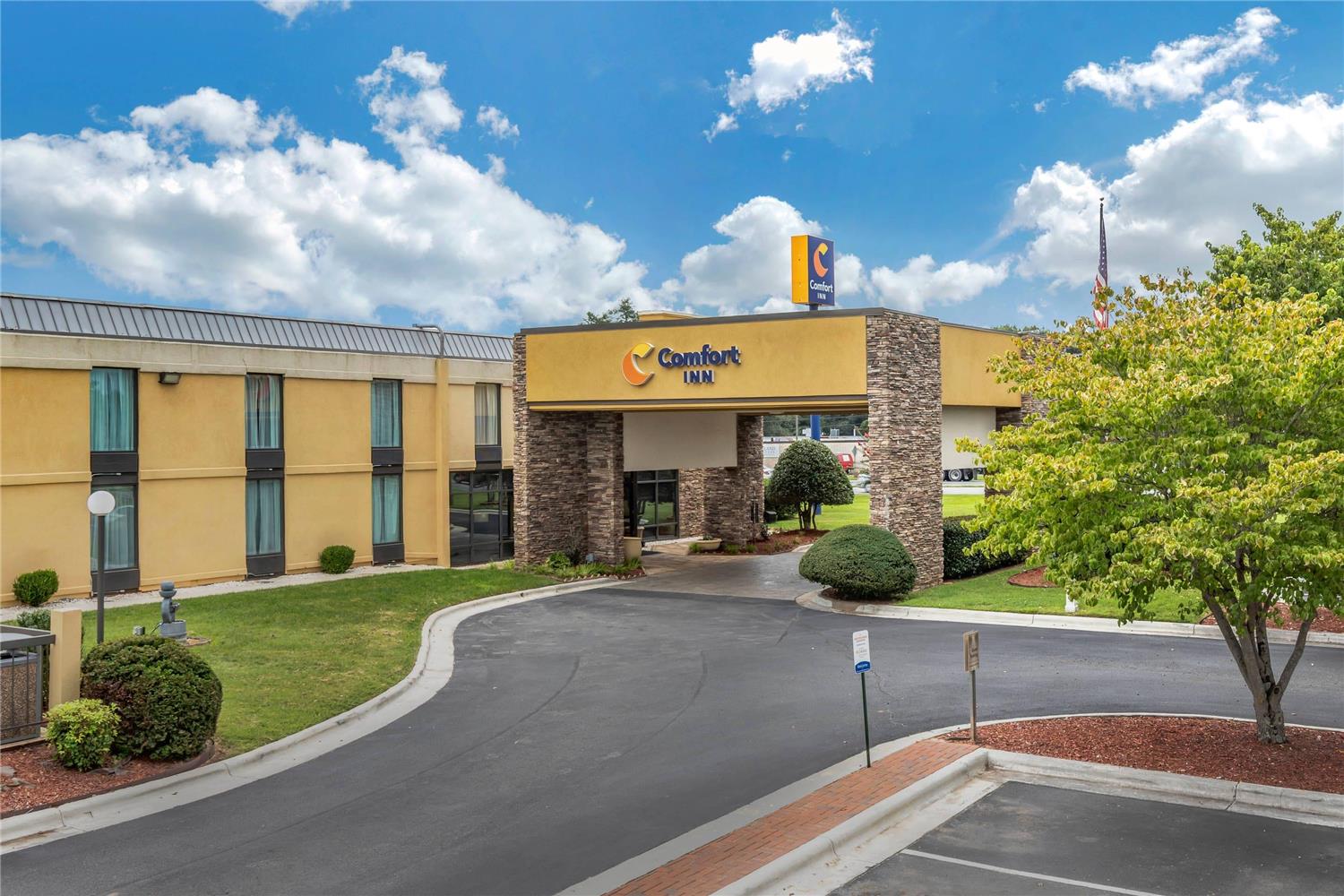 Comfort Inn Shelby - NC 16/18